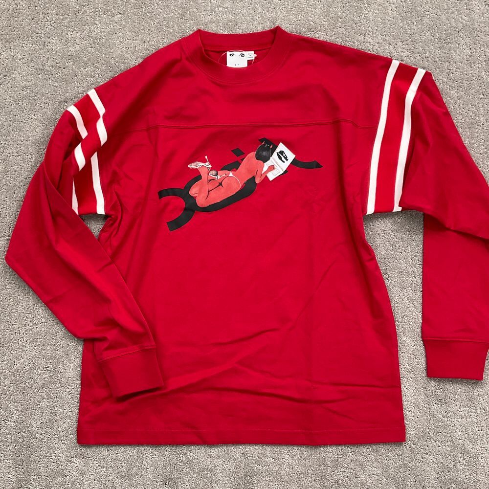 X-girl T-Shirt‎ Men M Red Football Graphic Retro Pin-up Japanese Art